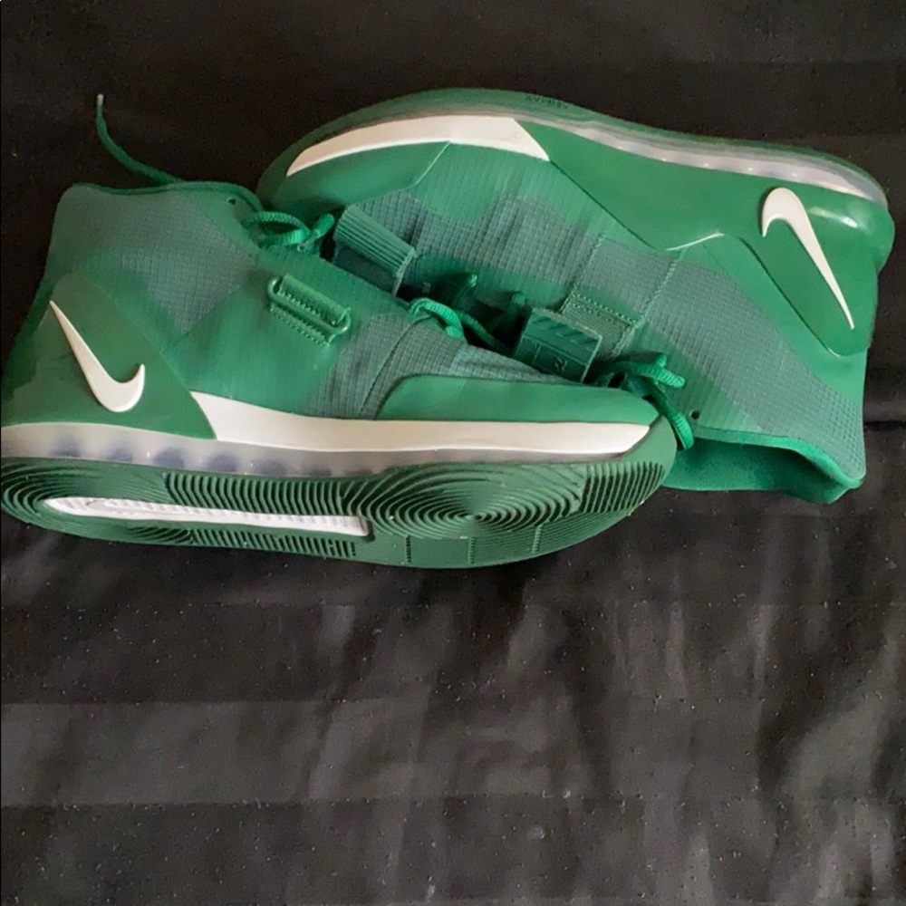 Nike Air Force Max